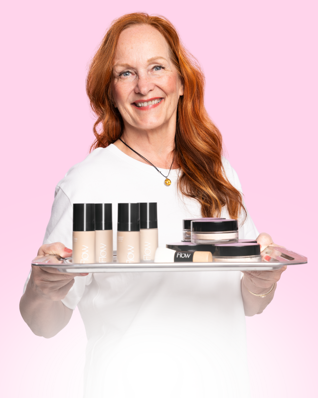 Ecocert-sertifioidut luonnonkosmetiikan meikit, valmistettu Suomessa Flow Cosmeticsin Riihimäen tehtaalla
